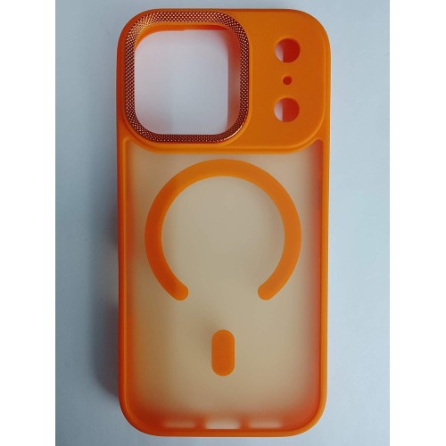 Чехол пластиковый iPhone 17 Pro матовый с MagSafe и защитой камеры оранжевый