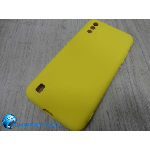 Чехол силиконовый Samsung A01 Silicone Case New Era желтый