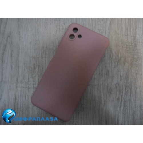 Чехол силиконовый Samsung A04 Silicone Cover пудровый