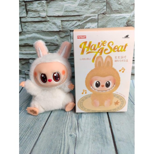 Игрушка - брелок LABUBU в коробке