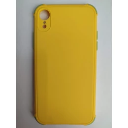 Чехол силиконовый iPhone XR с ЗАЩИТОЙ камеры желто-зеленый